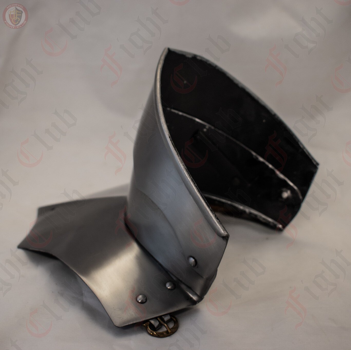 Side view of
Bevor - Mild steel