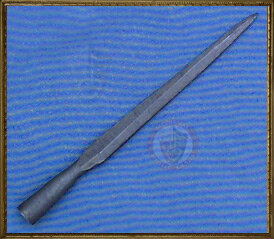 Long diamond shaped broadhead - Forge Black