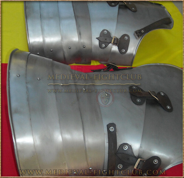 Articulated 15thC Breastplate with faulds