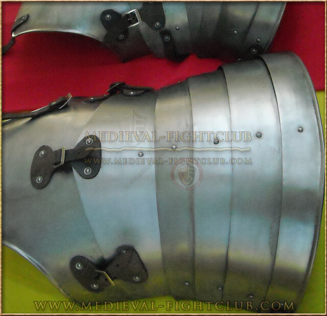 Articulated 15thC Breastplate with faulds