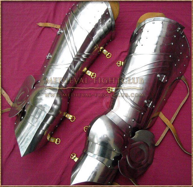 Gothic fluted cuisses and poleyns (new design)