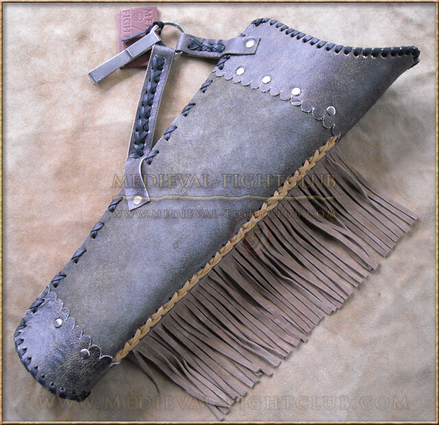 Side quiver - fringed