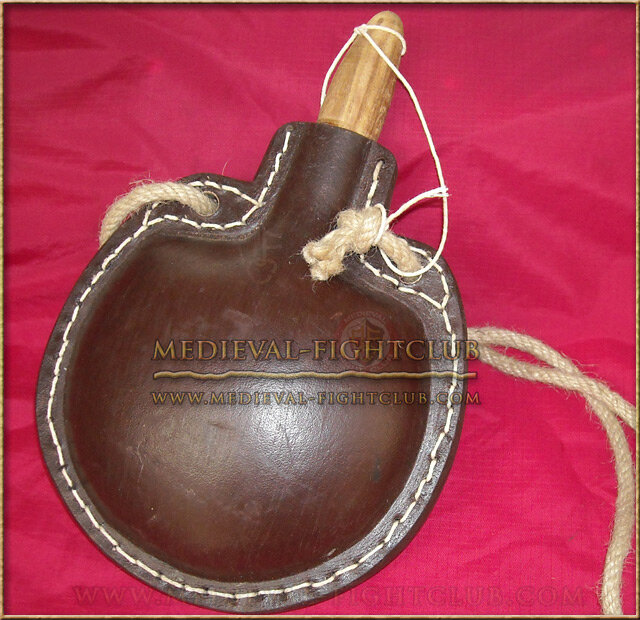 Leather drinking bottle - costrel (round)