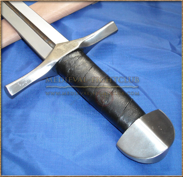 Norman English dagger