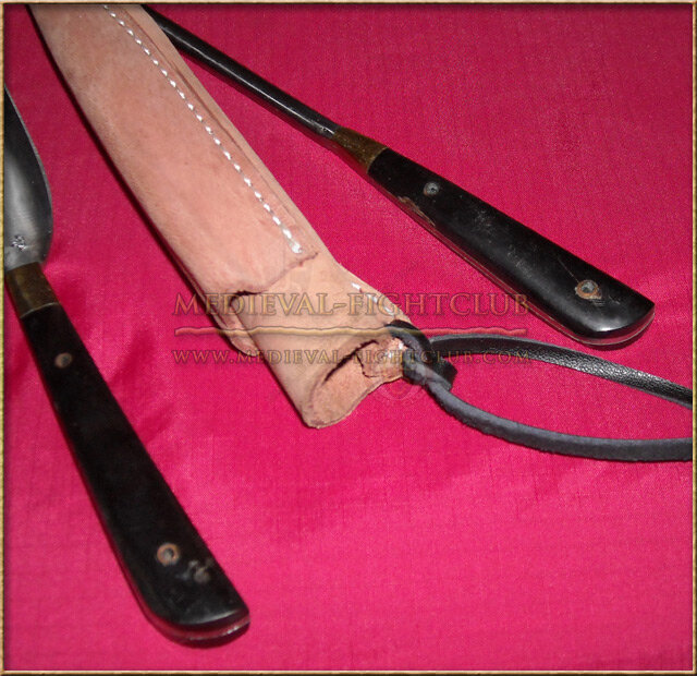 Knife and pricker cutlery set with sheath - horn