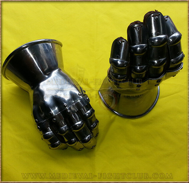 Hourglass Gauntlets - finger plates