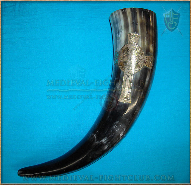 Drinking Horn - Celtic Cross