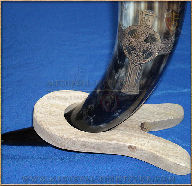 Drinking Horn - Celtic Cross
