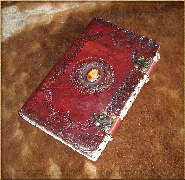 Leather Journal 25.5cm x 18cm - Cabachon & double Swing Clasp