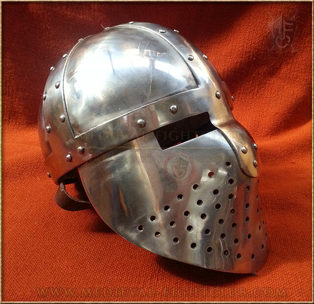 Paladin Spangen - battle helm