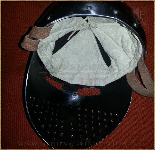 Paladin Spangen - battle helm