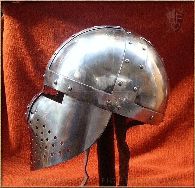 Paladin Spangen - battle helm