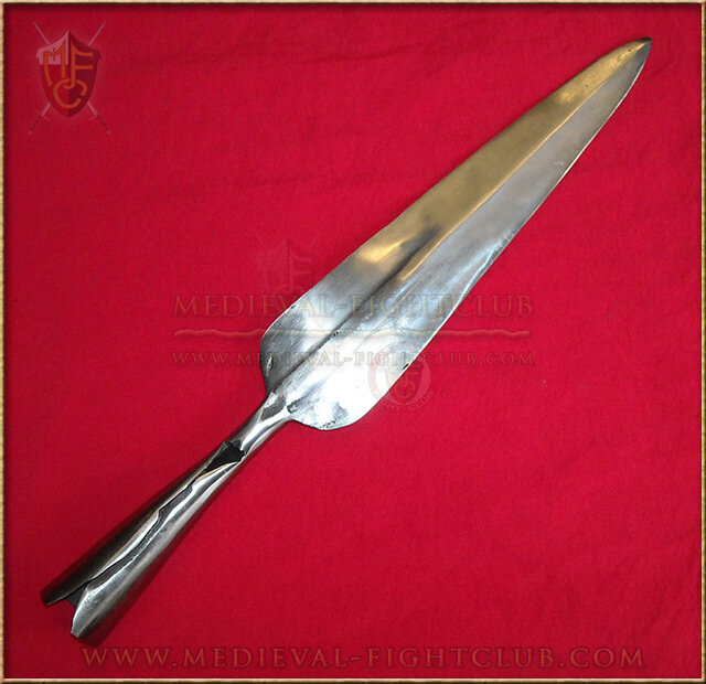 Spear (390mm) leaf shape