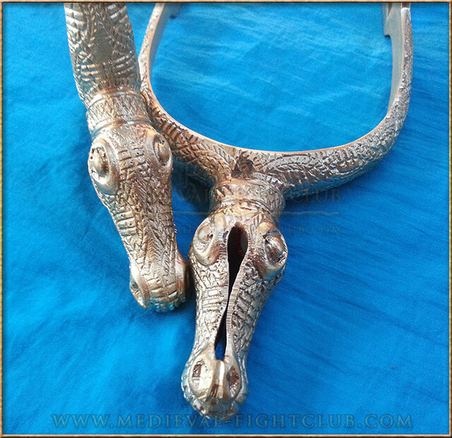 Dragon spurs