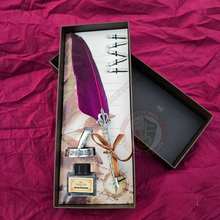 Burgundy Feather Quill Set