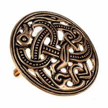 jelling brooch in bronze